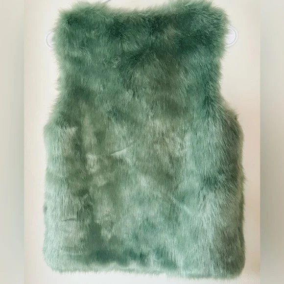 Top Shop faux fur vest - Picture 6 of 9